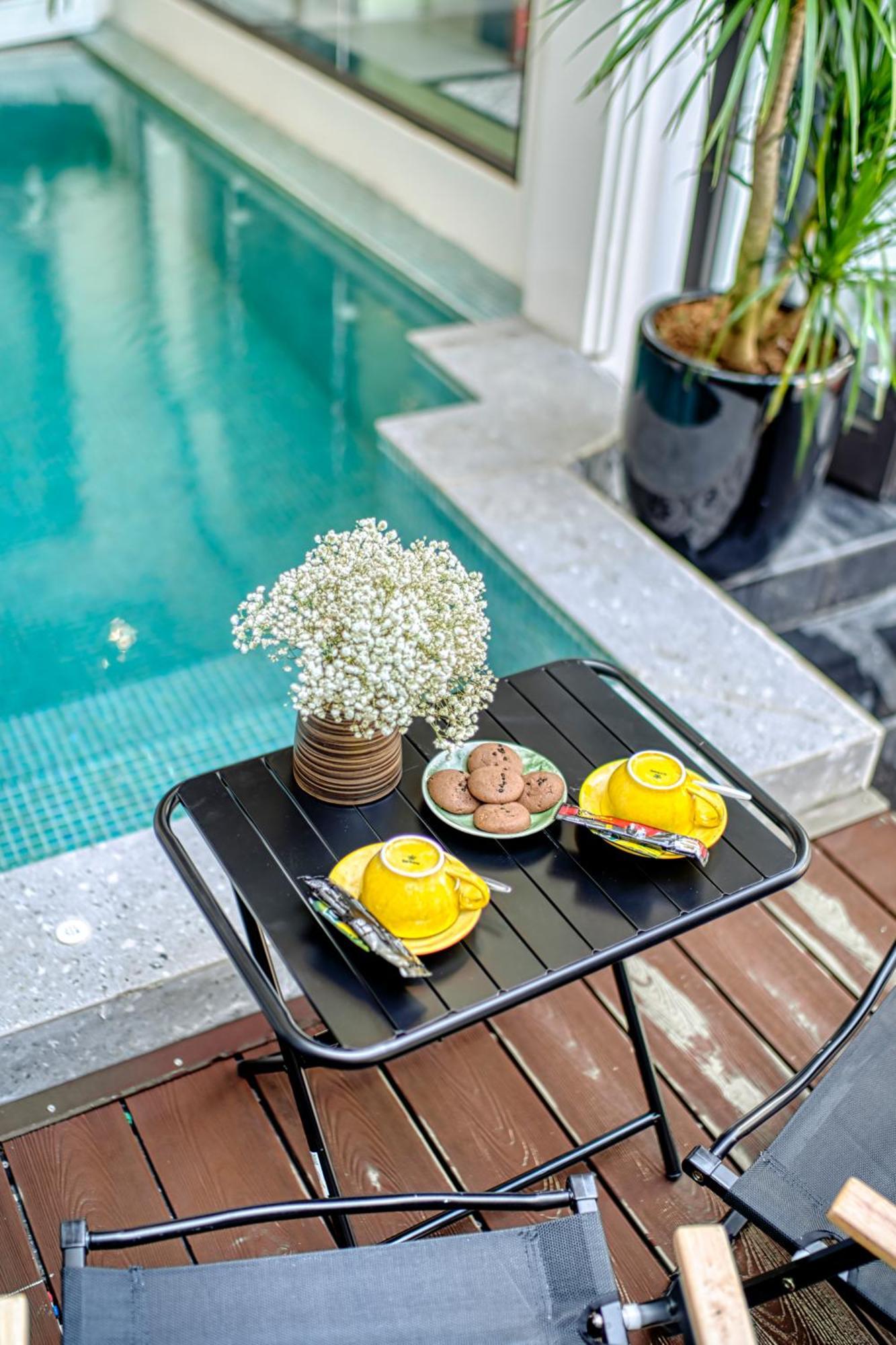 Rokas Hoi An Boutique Hotel Экстерьер фото