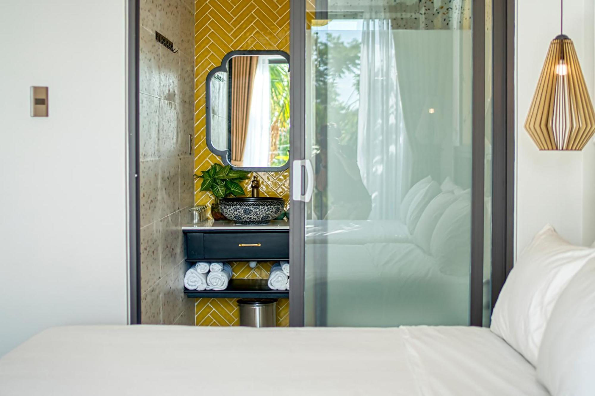 Rokas Hoi An Boutique Hotel Экстерьер фото